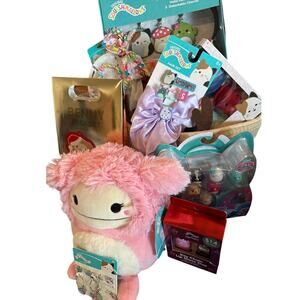 A Very Merry Squishmas! - Curated Gift Set